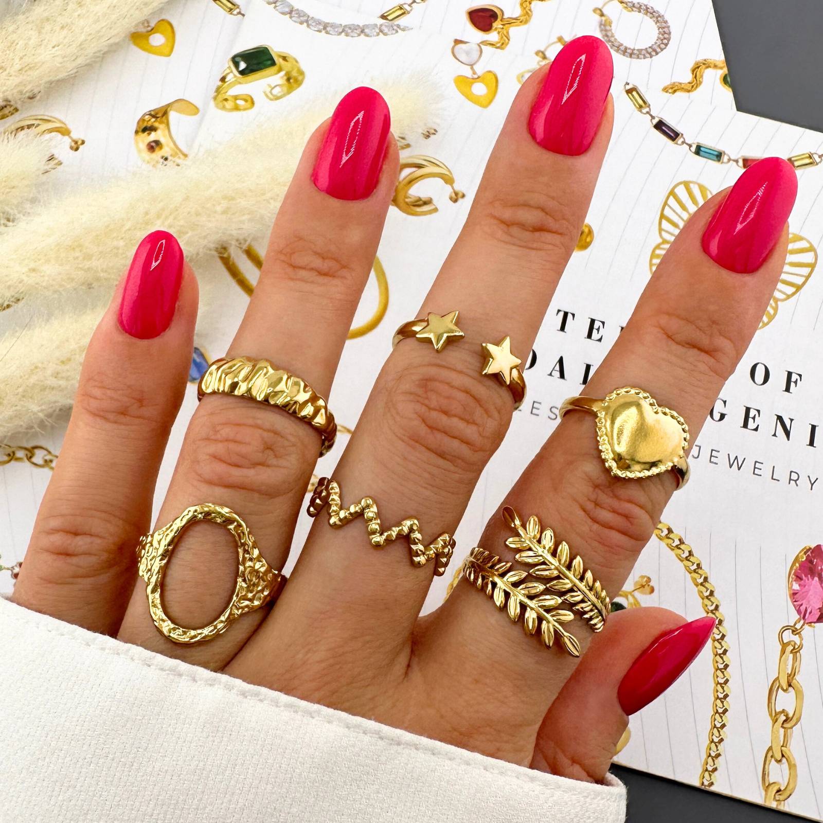 Bague Feuilles, Acier Inoxydable Plaqué Or 18K, Ajustable, Étanche et Hypoallergénique, sans Ternissement.