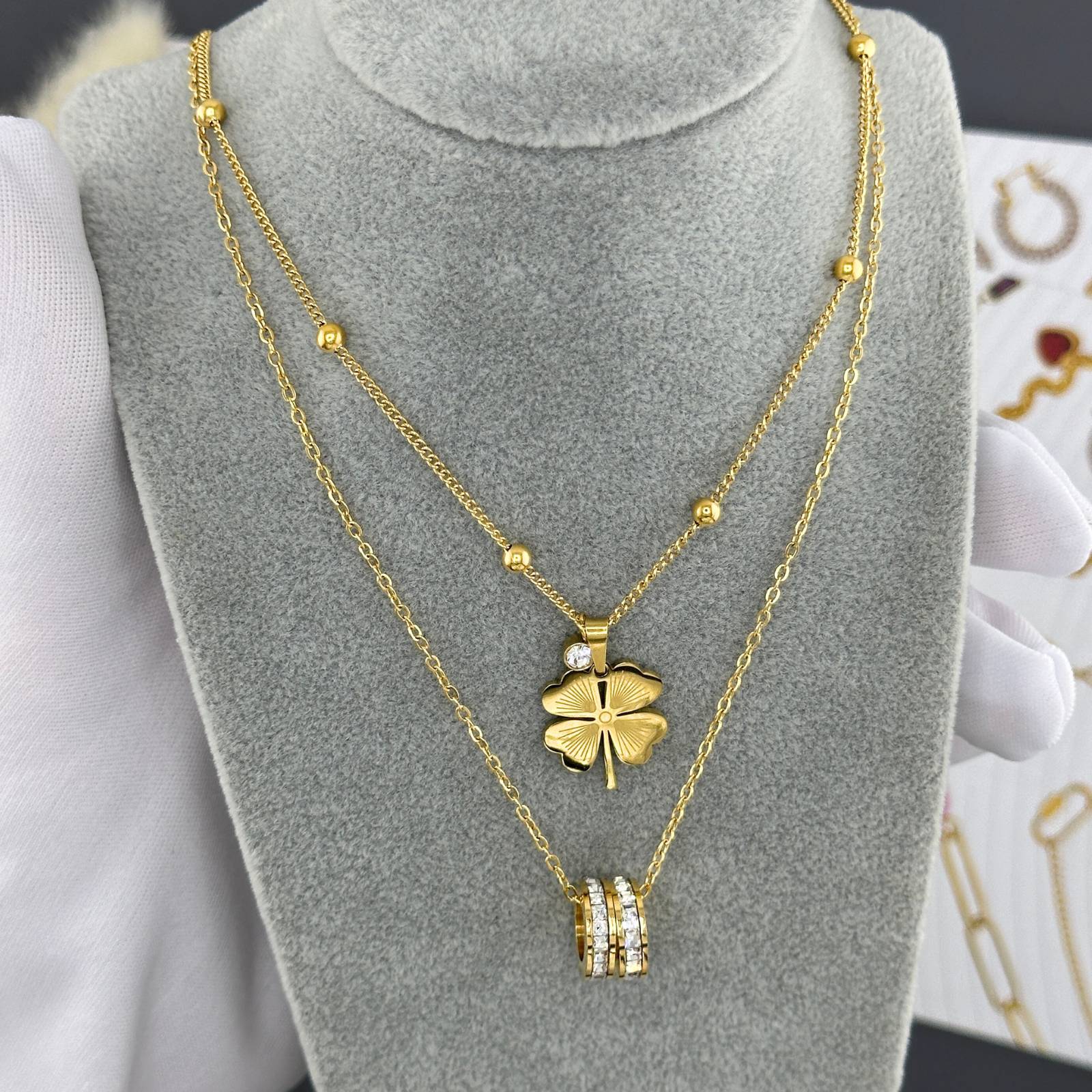 Collier pendentif trèfle à quatre feuilles en acier inoxydable plaqué or 18K avec zircone cubique, chaîne 40cm + 5cm, bijou étanche et hypoallergénique