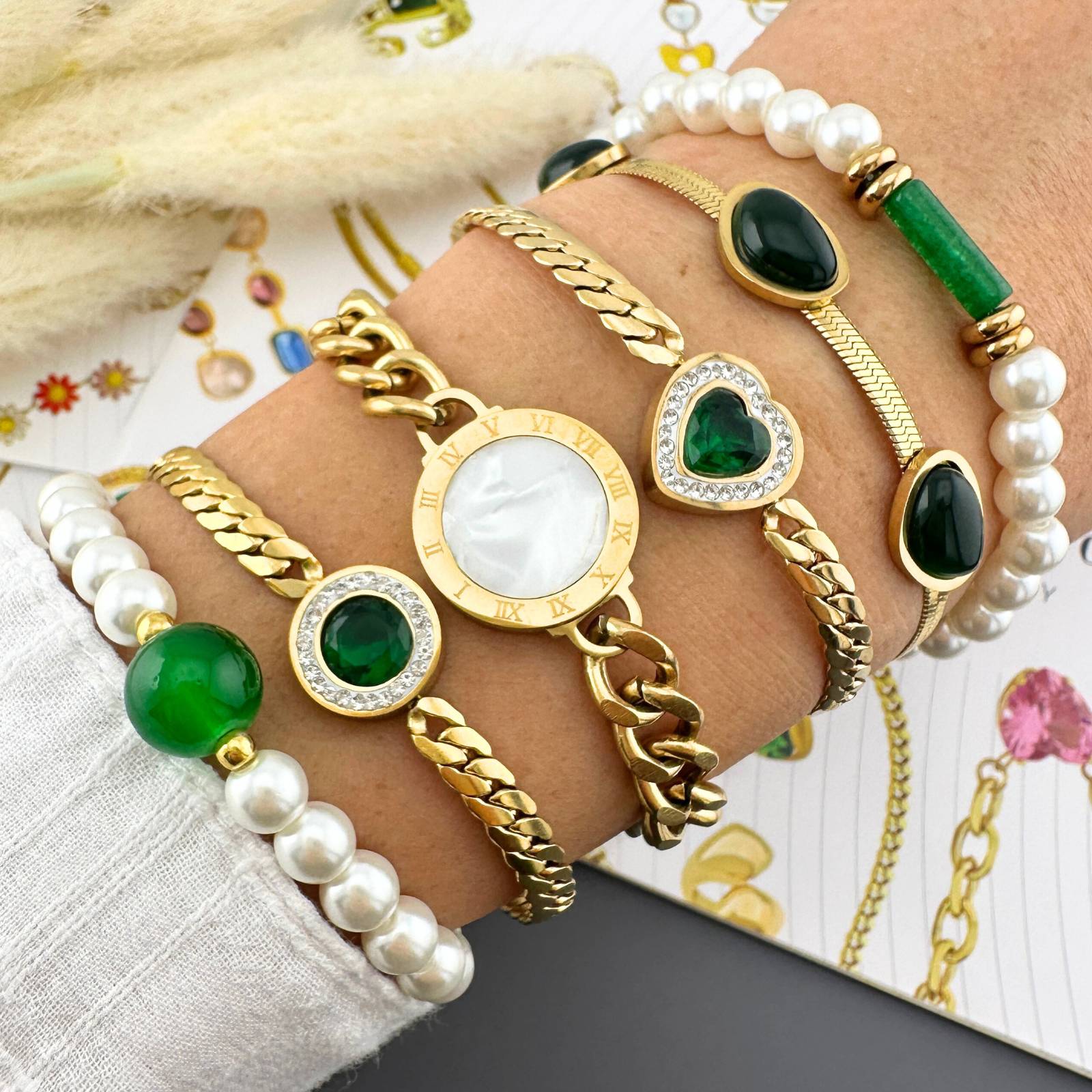 Bracelet en Acier Inoxydable Plaqué Or 18K avec Inserts de Pierre Verte, Étanche et Hypoallergénique, 17cm + 4,5cm d'Extension