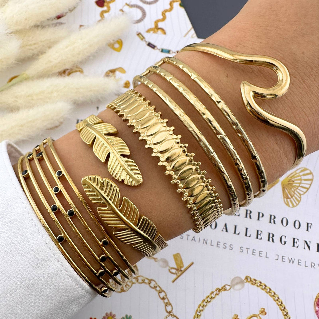 Bracelet en Acier Inoxydable Plaqué Or 18K, Manchette Vague Étanche Hypoallergénique, Diamètre 5,5 cm, Largeur 2 cm, 7g