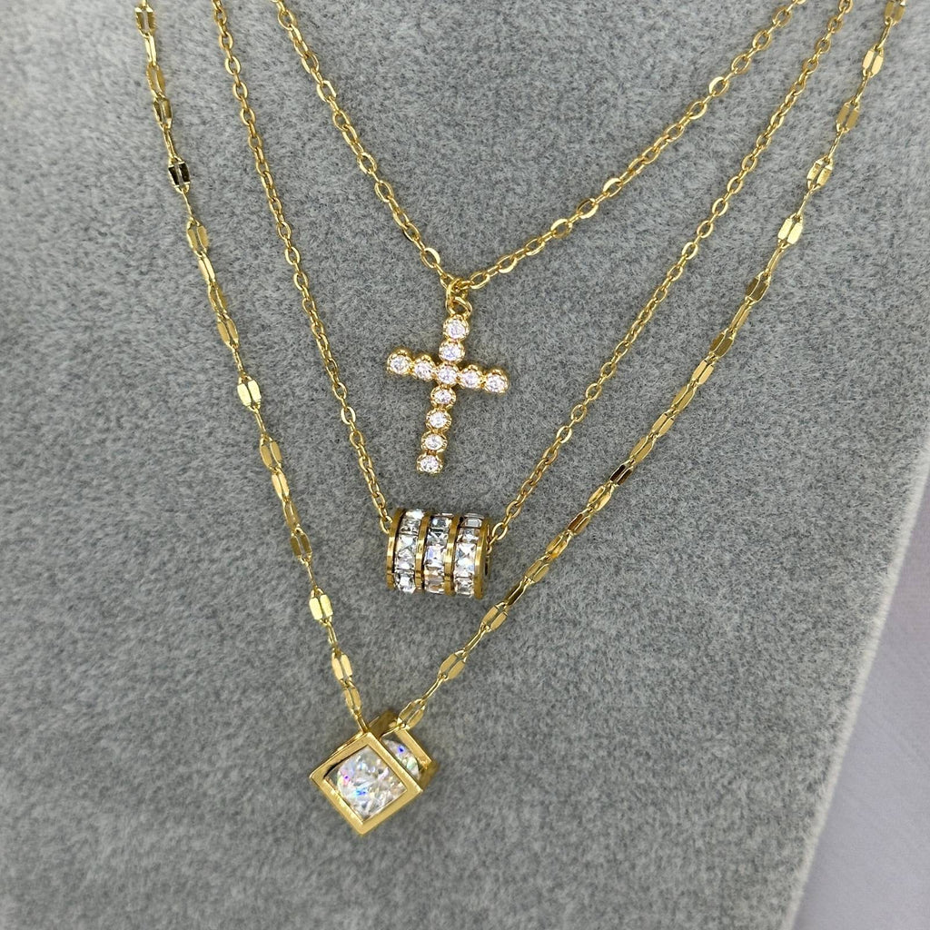Collier pendentif cube en acier inoxydable plaqué or 18K avec zircone cubique, chaîne hypoallergénique et imperméable, longueur 40+5cm