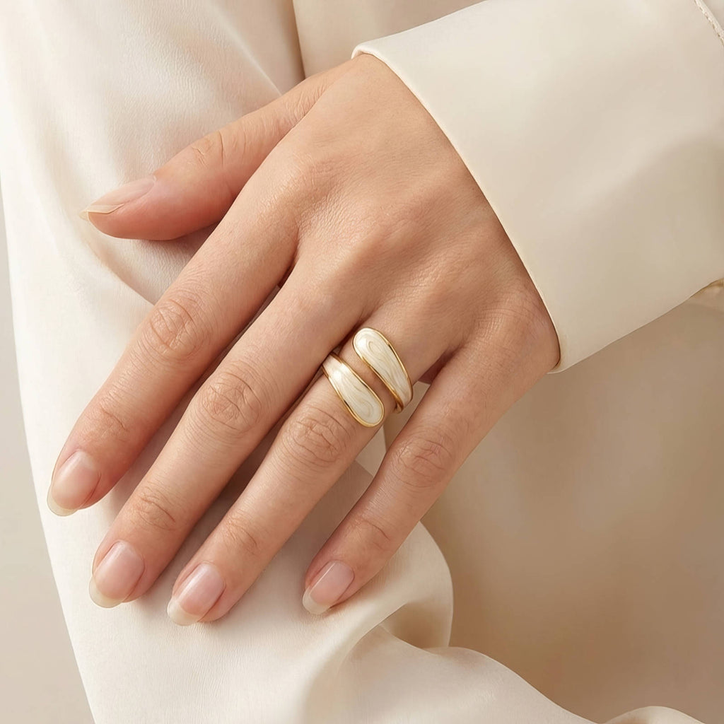 Bague en Acier Inoxydable Plaqué Or 18K avec Émail, Ajustable, Étanche, Hypoallergénique, sans Ternissement