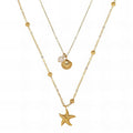 Collier multicouche doré avec pendentifs étoile de mer et coquillage, acier inoxydable plaqué or 18K, accent de perle, bijou hypoallergénique et étanche, chaîne 40-45cm + 5cm