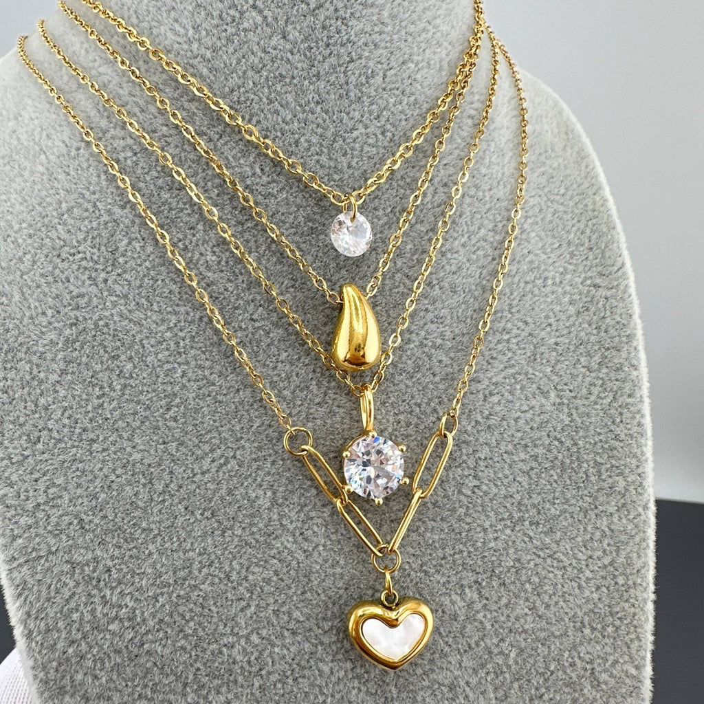Collier pendentif goutte d'eau en acier inoxydable plaqué or 18K, chaîne de 40,5cm avec extension de 5cm, fermoir à pince homard.